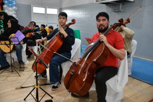 El Gobierno de Santa Cruz acompañó la fiesta cívica por el 200° Aniversario de la Independencia de Bolivia