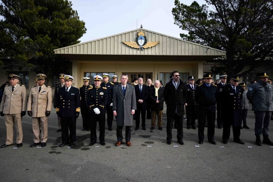 El Gobierno Provincial destacó el rol de la Fuerza Aérea en el acto por su 113° Aniversario