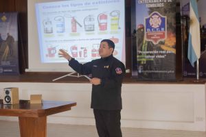 Se realizó una jornada de capacitación para cuidadores en Río Gallegos