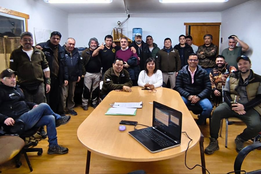 Pesca impulsa instancias de formación para su personal operativo