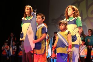 Más de 770 estudiantes de Jardines de Infantes brillaron en la 21° Edición del “Movi Musi”