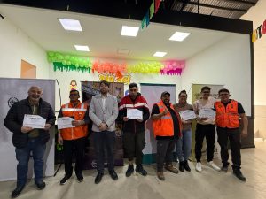 Reconocimiento a la formación: Puerto Deseado celebra el impacto de la capacitación en maquinaria pesada