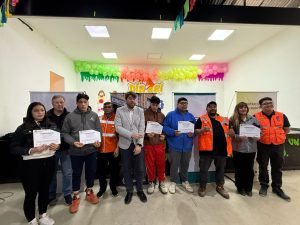 Reconocimiento a la formación: Puerto Deseado celebra el impacto de la capacitación en maquinaria pesada