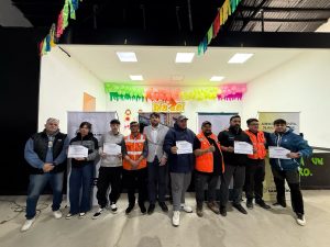 Reconocimiento a la formación: Puerto Deseado celebra el impacto de la capacitación en maquinaria pesada