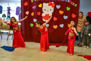 Gran convocatoria en la Kermés de las Infancias en el CIC Fátima