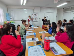 Agentes del Ministerio de Desarrollo se capacitan en Lengua de Señas Argentina