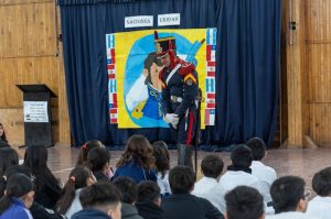 Los Granaderos a Caballo visitaron escuelas de Río Gallegos