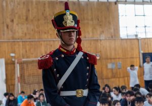Los Granaderos a Caballo visitaron escuelas de Río Gallegos