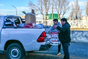 Seguridad alimentaria: Desarrollo Social entregó equipamiento e insumos de cocina a comedores