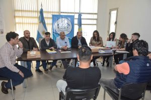 Abrieron sobres de licitaciones para obras fundamentales en Puerto Santa Cruz