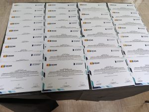 Las Heras: entregaron certificados a cuidadores domiciliarios