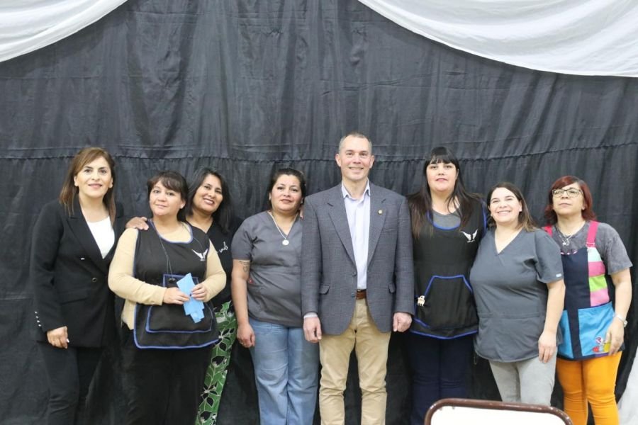 Educación impulsa nuevas capacitaciones en Caleta Olivia