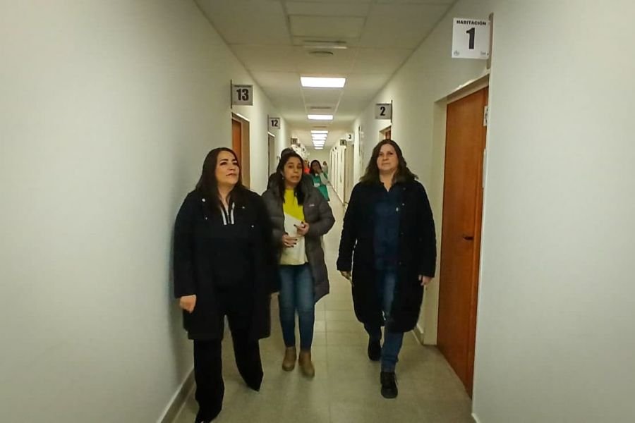 Ross: “Estamos presentes junto a los hospitales para garantizar su operatividad”