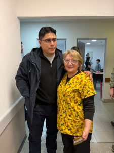 El gobernador Vidal llegó de sorpresa y recorrió el Hospital Regional Río Gallegos