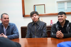 Santa Cruz forma a los futuros operadores de la primera planta de alimento balanceado