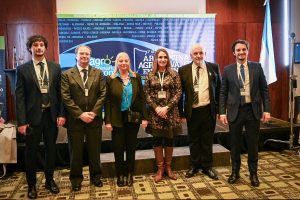 La ministra Nadia Ricci representó a Santa Cruz en una cumbre nacional sobre desarrollo agropecuario