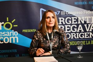 La ministra Nadia Ricci representó a Santa Cruz en una cumbre nacional sobre desarrollo agropecuario