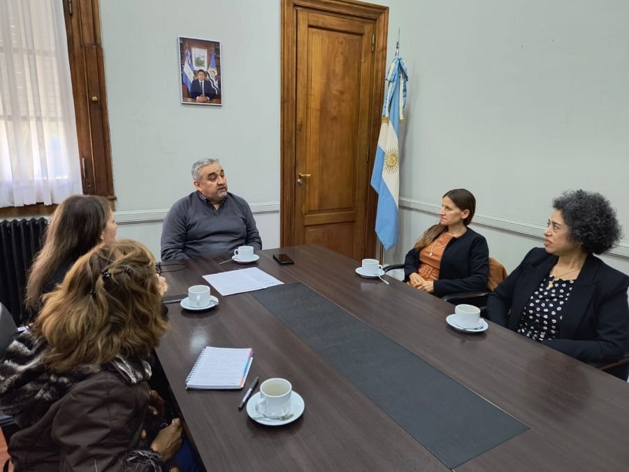 El Gobierno Provincial impulsa una agenda en común con el Colegio de Escribanos