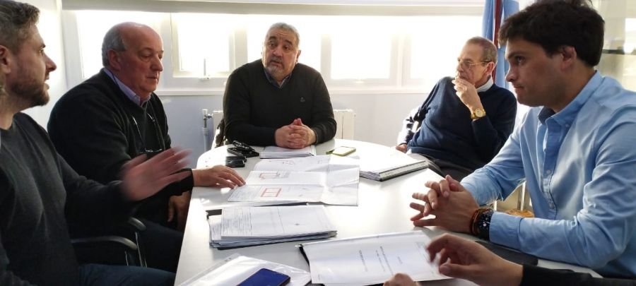 Proyecto para mejorar el abastecimiento de agua en Río Turbio y 28 de Noviembre