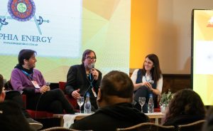 Amplia convocatoria al panel sobre Energía, Minería y Comunicación para periodistas santacruceños