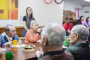 Jornada intergeneracional en la Residencia para Adultos Mayores “Dr. Braulio Zumalacarregui”