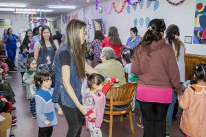 Jornada intergeneracional en la Residencia para Adultos Mayores “Dr. Braulio Zumalacarregui”