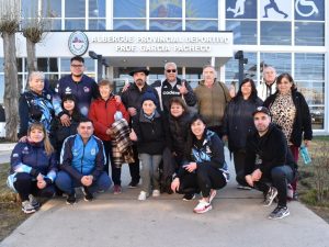 El Gobierno Provincial acompañó la partida de la delegación santacruceña a los Juegos Evita de Adultos Mayores en Salta