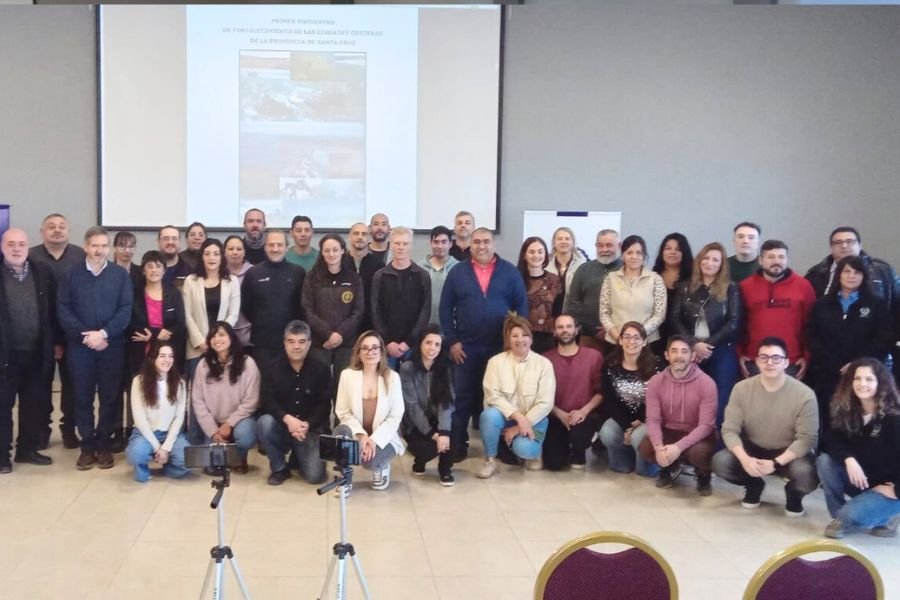 Turismo y Pesca participaron del Primer Encuentro de Fortalecimiento de las Ciudades Costeras