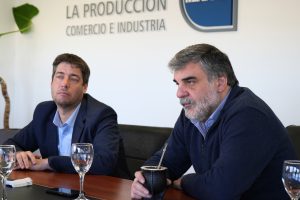 Ricci encabezó una mesa de trabajo junto a intendentes del centro y norte de Santa Cruz