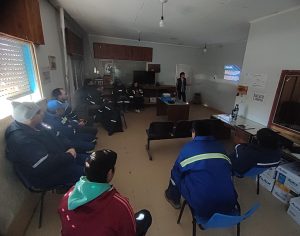 Servicios Públicos fortalece la capacitación del personal en Las Heras y Caleta Olivia