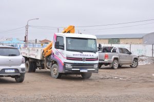 Distrigas recibió el primer cargamento de caños para toda Santa Cruz