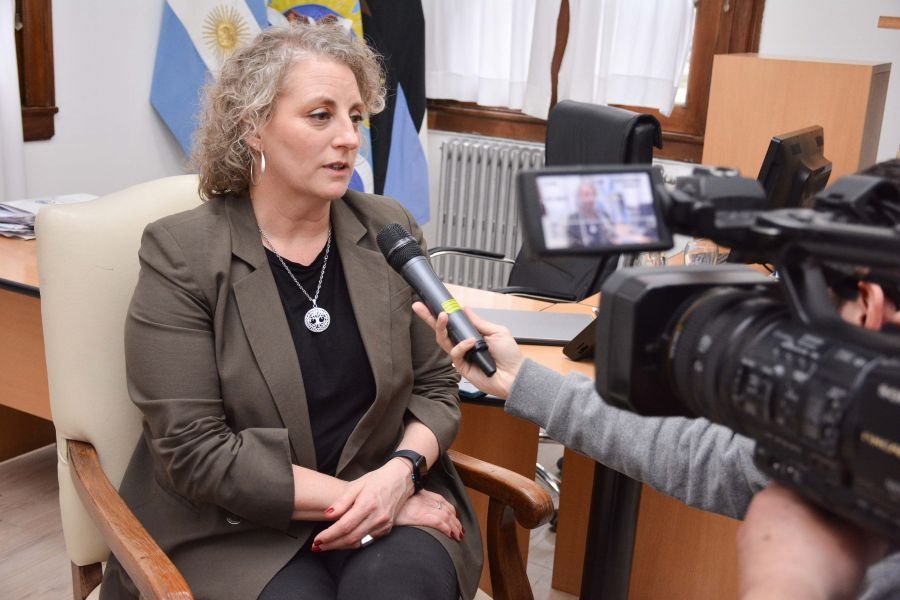 Borselli: “La idea es agilizar el traslado del material radioactivo para que llegue en tiempo y forma a los pacientes"