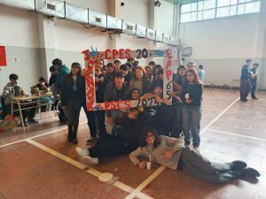 Estudiantes de Caleta Olivia fortalecen vínculos a través de un proyecto Socio-Comunitario Solidario