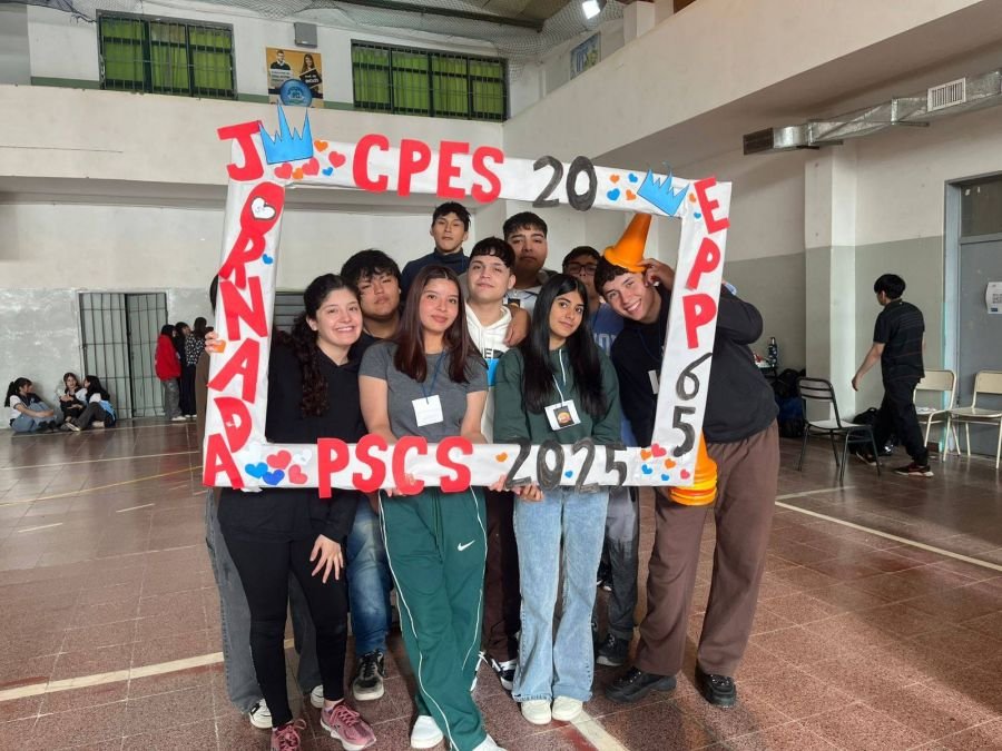 Estudiantes de Caleta Olivia fortalecen vínculos a través de un proyecto Socio-Comunitario Solidario