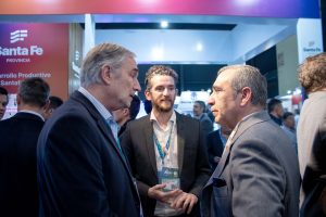 Álvarez: "Santa Cruz necesita planes de inversión claros, compromisos ambientales y mano de obra local"