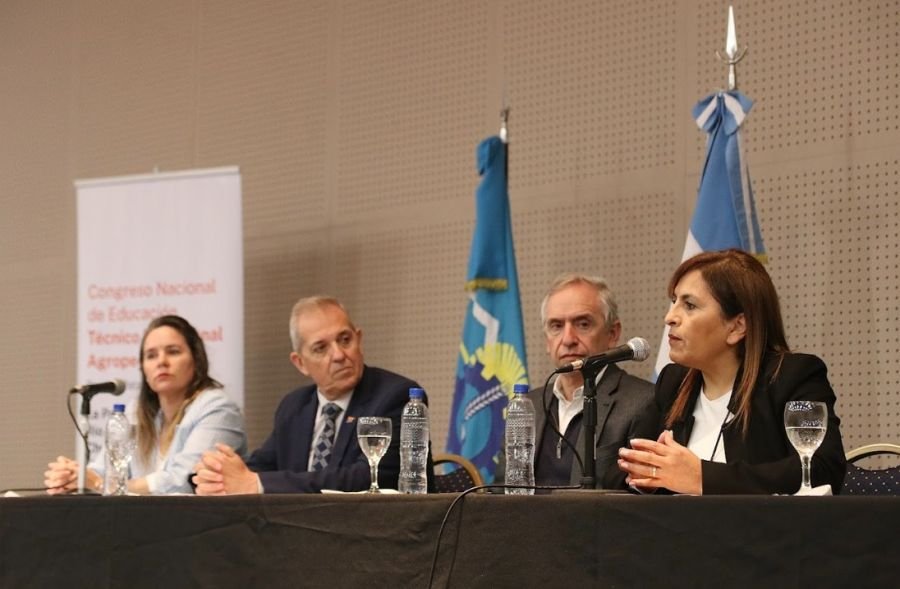 Santa Cruz participa del Congreso Nacional de Escuelas Agropecuarias en Chubut