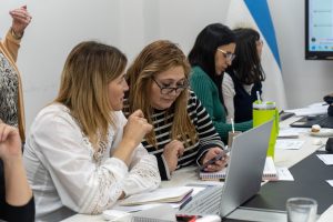 Realizaron una mesa de trabajo colaborativo para fortalecer la planificación educativa