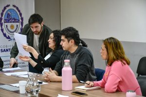 Se llevó a cabo encuentro de trabajo para fortalecer el cuidado de infancias y adultos mayores