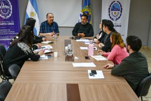 Se llevó a cabo encuentro de trabajo para fortalecer el cuidado de infancias y adultos mayores