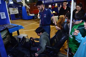 Más de 80 emprendedores participaron del Mercado de la Economía Comunitaria en Puerto Santa Cruz