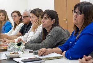 Se avanza en acciones para la transformación de la educación en Santa Cruz