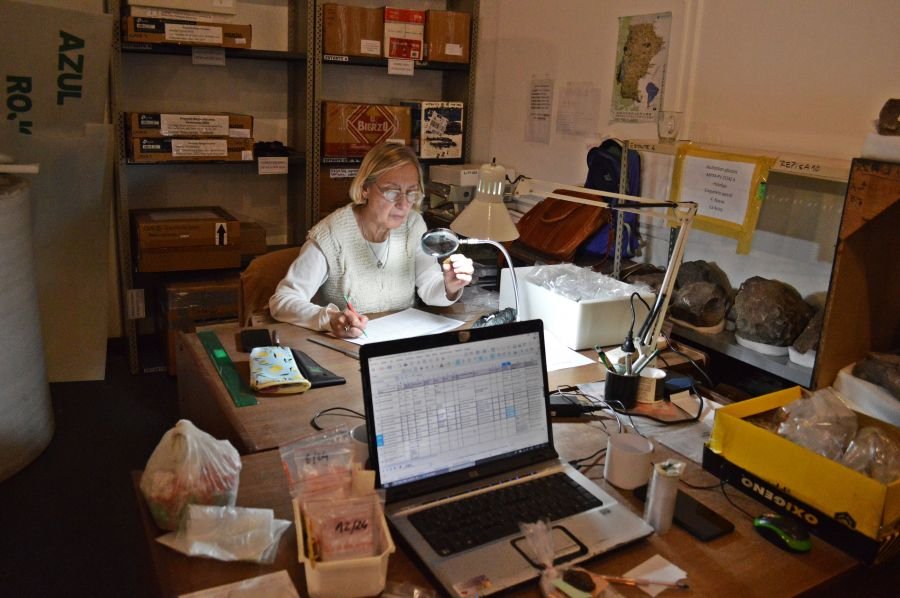 Donde el paisaje guarda memoria: Patricia Campán y la arqueología como acto de amor al sur