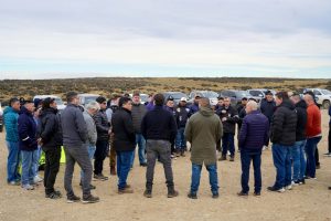 Brindan detalles sobre la construcción de locaciones en Palermo Aike y participación de mano de obra local