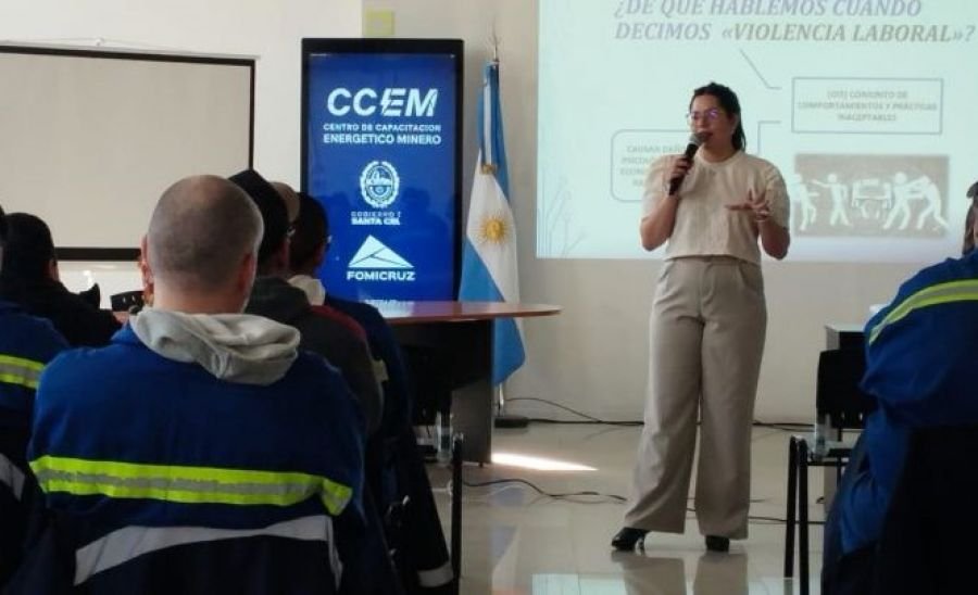 Servicios Públicos impulsa la construcción de entornos laborales libres de violencia