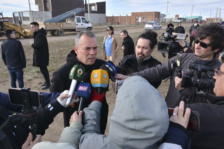 Con o sin fondos federales: la provincia toma el control de las obras y servicios esenciales