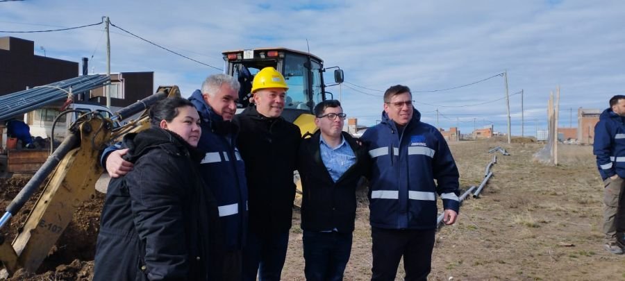 Obra de agua en el B° Chimen Aike: Cortijo destacó que este proyecto es parte de un plan más amplio de obras