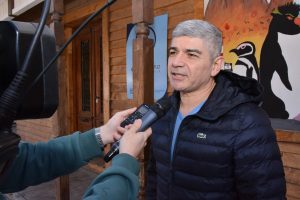 Lago Posadas celebrará su aniversario con un nado en aguas frías