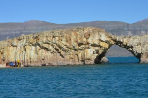 Lago Posadas celebrará su aniversario con un nado en aguas frías