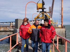 Álvarez: “Este embarque demuestra que YCRT tiene futuro y que Santa Cruz puede salir adelante con trabajo y producción”