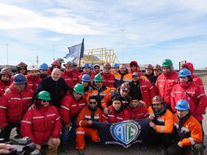 Álvarez: “Este embarque demuestra que YCRT tiene futuro y que Santa Cruz puede salir adelante con trabajo y producción”